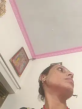 ISHANI-SINGH online show from December 3, 2025, 5:00 pm