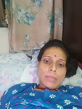 ISHANI-SINGH online show from June 4, 2026, 2:56 pm
