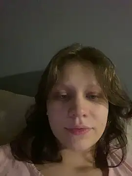 Lunliss online show from September 27, 2025, 9:53 pm