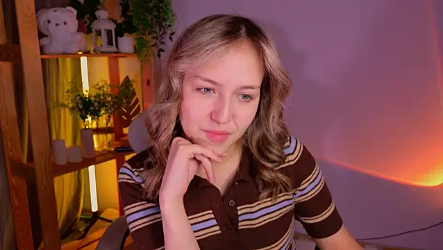 Snapshot of CindySparkl chatting on May 31, 2026, 4:20 am CindySparkl online show from May 31, 2026, 4:20 am