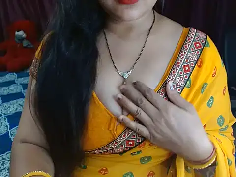 Snapshot of Hot_anika_ chatting on June 7, 2026, 8:23 pm Hot anika online show from June 7, 2026, 8:23 pm
