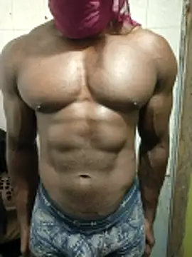 Snapshot of my_big_show1 chatting on June 21, 2026, 6:43 pm my big show1 online show from June 21, 2026, 6:43 pm