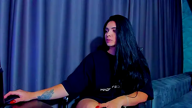 DevashaQueenX online show from November 24, 2025, 9:47 pm