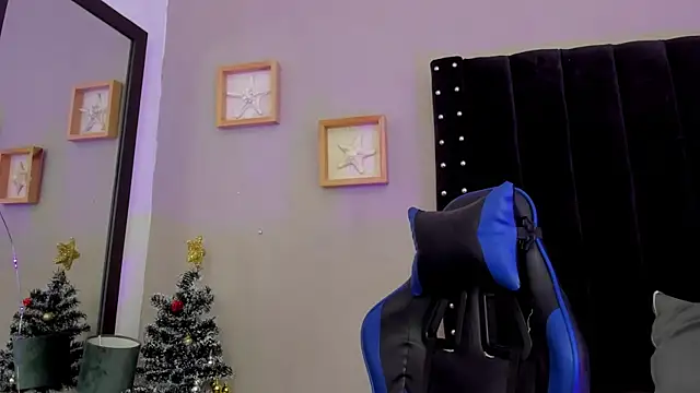 Mathewboy1 online show from December 17, 2025, 7:09 pm