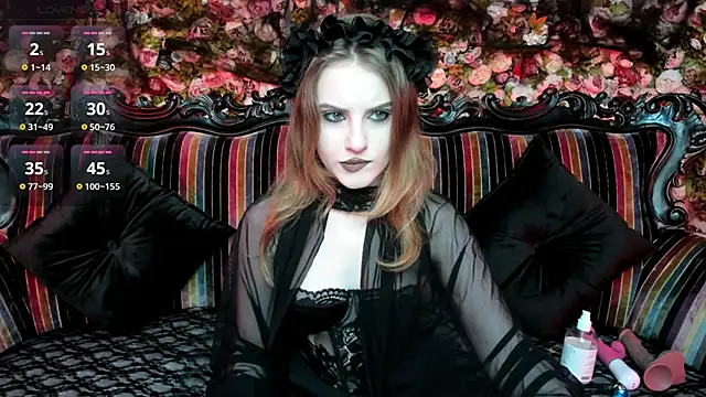 Snapshot of EllieMori chatting on October 25, 2025, 8:25 pm EllieMori online show from October 25, 2025, 8:25 pm