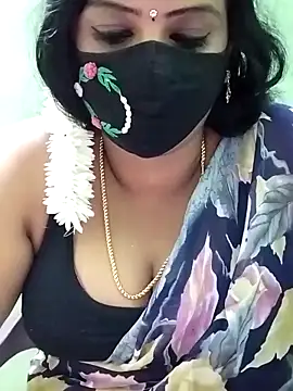 Snapshot of yoga-mithraa chatting on November 15, 2025, 12:34 pm yoga-mithraa online show from November 15, 2025, 12:34 pm