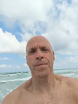 fergi1999 online show from July 3, 2026, 6:20 am