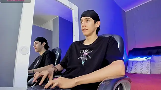 Snapshot of Jhon_snow22 chatting on September 28, 2025, 2:11 pm Jhon snow22 online show from September 28, 2025, 2:11 pm