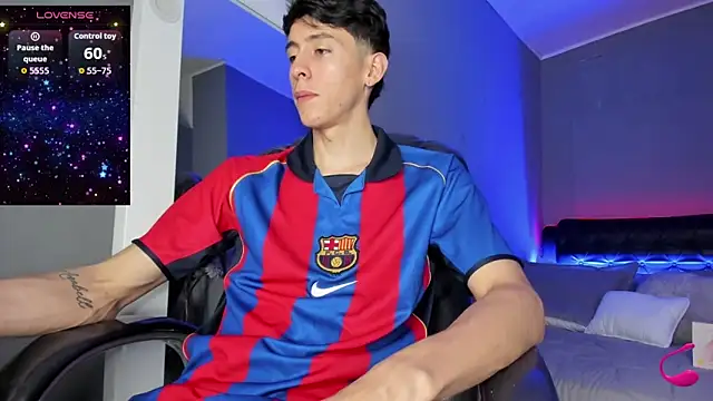 Snapshot of Jhon_snow22 chatting on October 6, 2025, 12:46 pm Jhon snow22 online show from October 6, 2025, 12:46 pm