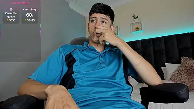 Snapshot of Jhon_snow22 chatting on November 26, 2025, 2:29 pm Jhon snow22 online show from November 26, 2025, 2:29 pm