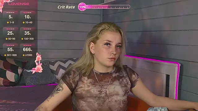 Snapshot of Crystal_Jull chatting on September 17, 2025, 12:07 pm Crystal Jull online show from September 17, 2025, 12:07 pm