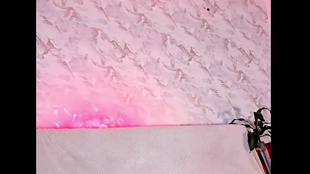 missweetpeach online show from September 20, 2025, 11:11 am