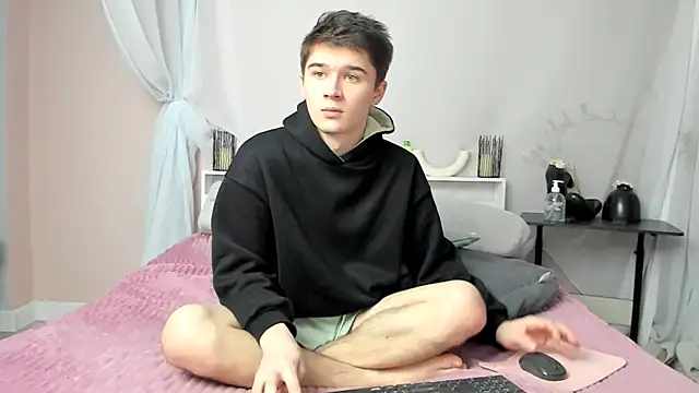 Snapshot of SherlockMax chatting on January 10, 2026, 5:53 am SherlockMax online show from January 10, 2026, 5:53 am