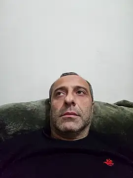 Snapshot of NY-DuDu chatting on December 5, 2025, 7:06 am NY-DuDu online show from December 5, 2025, 7:06 am