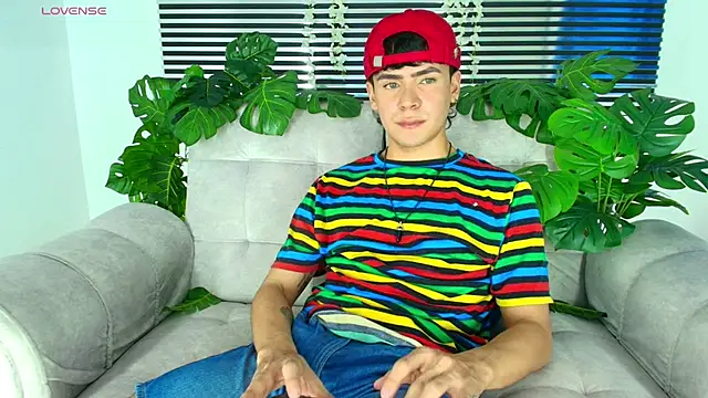 CamiiGuzmanX online show from March 2, 2026, 9:54 pm