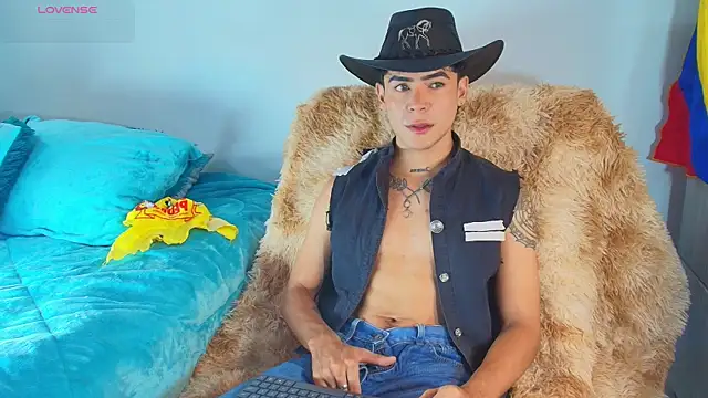 CamiiGuzmanX online show from July 4, 2026, 5:08 pm