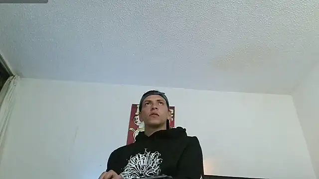 Thomasjons  online show from July 4, 2026, 3:02 am