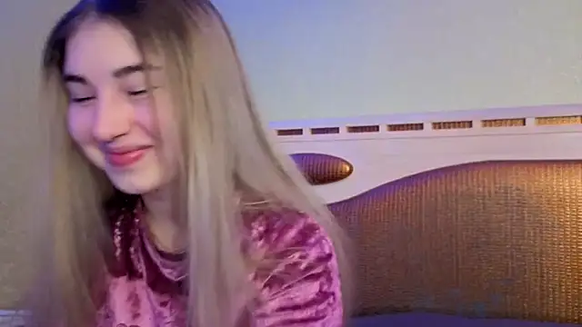 sugarskitty online show from February 1, 2026, 2:43 am