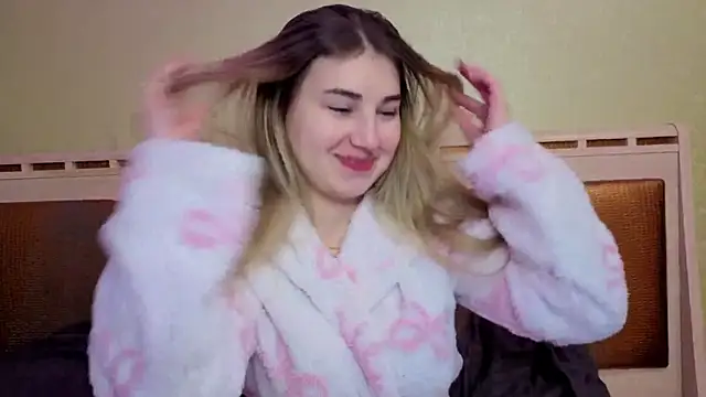 sugarskitty online show from February 21, 2026, 2:40 pm