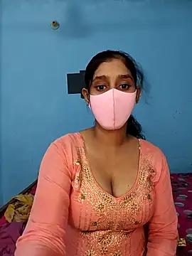 Cute Faria online show from September 17, 2025, 5:36 pm