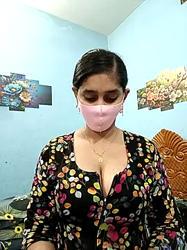 Cute Faria online show from December 2, 2025, 4:24 pm