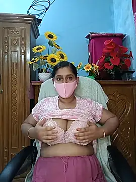 Cute Faria online show from July 1, 2026, 2:29 pm