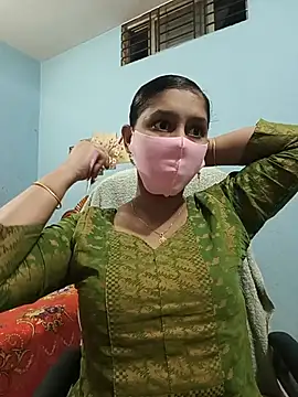 Cute Faria online show from July 7, 2026, 11:14 am