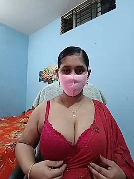 Cute Faria online show from July 9, 2026, 3:32 am