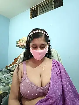 Cute Faria online show from July 22, 2026, 3:09 am