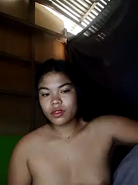 Snapshot of cloe_candy19 chatting on October 1, 2025, 12:49 am cloe candy19 online show from October 1, 2025, 12:49 am