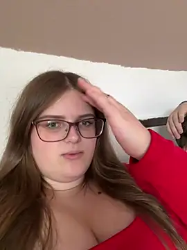 CurvyPaar2 online show from February 1, 2026, 2:37 pm