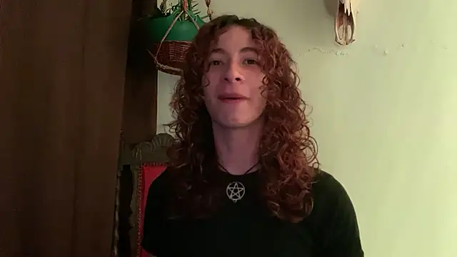Snapshot of camille_delrey chatting on June 22, 2026, 11:35 pm camille delrey online show from June 22, 2026, 11:35 pm