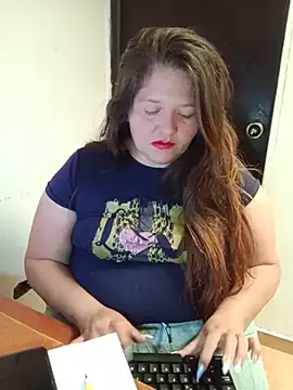 Daphne girlsex online show from July 28, 2026, 3:21 pm