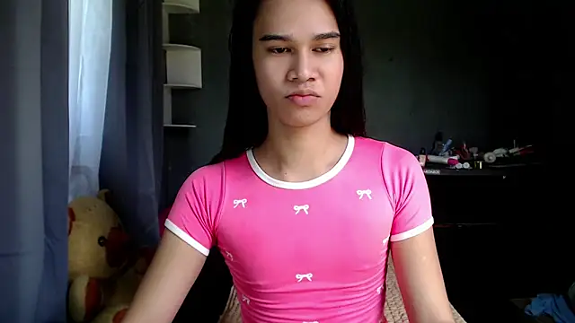 urseductivebarbie xx online show from September 22, 2025, 4:36 am