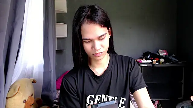 urseductivebarbie xx online show from September 23, 2025, 4:37 am