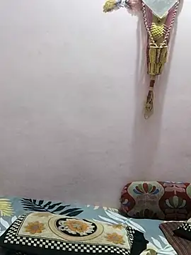 Snapshot of sneha_bebo chatting on April 7, 2026, 3:45 pm sneha bebo online show from April 7, 2026, 3:45 pm