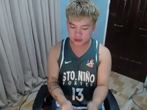 Fuckboii intown online show from December 22, 2025, 11:07 am