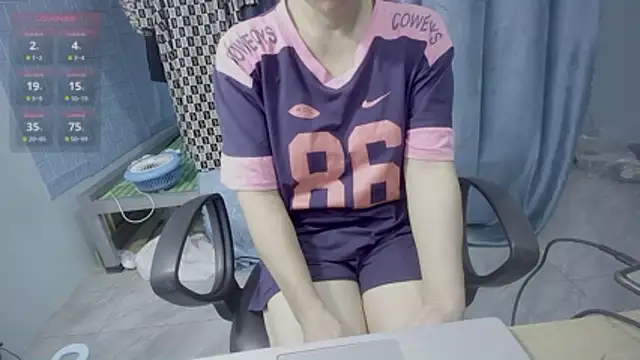 Snapshot of _Sara_768 chatting on October 8, 2025, 2:31 am Sara 768 online show from October 8, 2025, 2:31 am