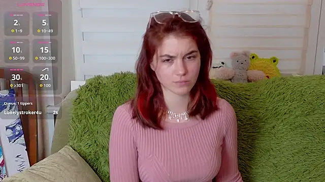 ElzaBlis online show from October 4, 2025, 3:10 pm