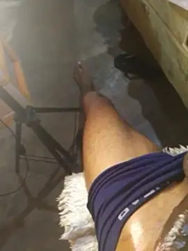 mayevviaqui online show from February 9, 2026, 12:14 am