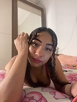 jhennyfer online show from February 19, 2026, 5:14 am