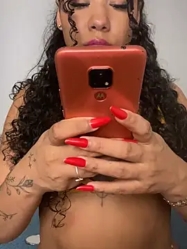 Snapshot of jhennyfer chatting on June 16, 2026, 3:20 am jhennyfer online show from June 16, 2026, 3:20 am