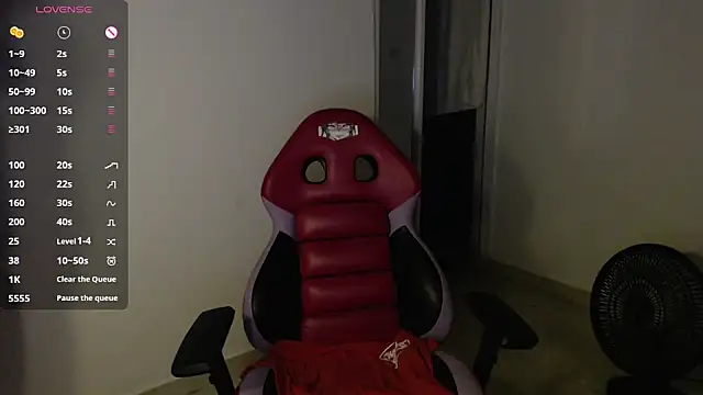 Snapshot of nice_oussy chatting on September 24, 2025, 11:57 am nice oussy online show from September 24, 2025, 11:57 am