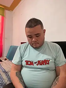 Snapshot of Chimbo-1996 chatting on October 5, 2025, 7:23 pm Chimbo-1996 online show from October 5, 2025, 7:23 pm