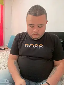 Snapshot of Chimbo-1996 chatting on October 8, 2025, 8:50 pm Chimbo-1996 online show from October 8, 2025, 8:50 pm