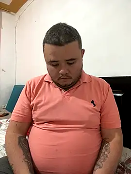 Snapshot of Chimbo-1996 chatting on October 11, 2025, 8:07 pm Chimbo-1996 online show from October 11, 2025, 8:07 pm