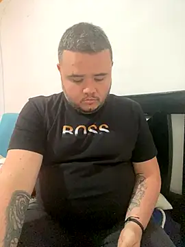 Snapshot of Chimbo-1996 chatting on October 18, 2025, 8:20 pm Chimbo-1996 online show from October 18, 2025, 8:20 pm