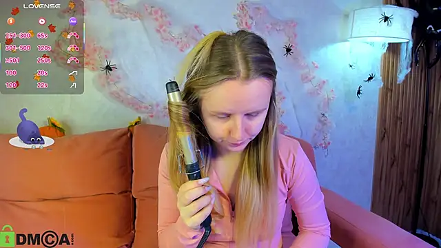 Rina Panic online show from October 21, 2025, 1:06 am