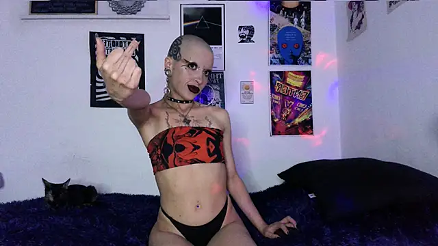 Snapshot of plutonbluemooon333 chatting on March 16, 2026, 5:44 am plutonbluemooon333 online show from March 16, 2026, 5:44 am