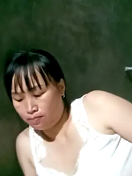 Snapshot of maple694 chatting on September 23, 2025, 11:46 am maple694 online show from September 23, 2025, 11:46 am